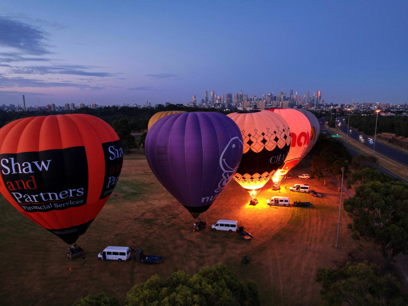 hot air balloon - melbourne activities