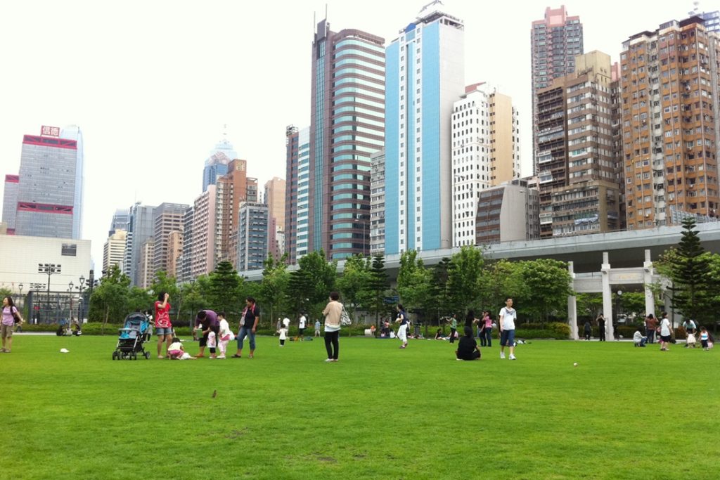 best parks for picnics in hong kong