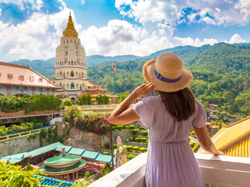 new resorts, Travel destinations 