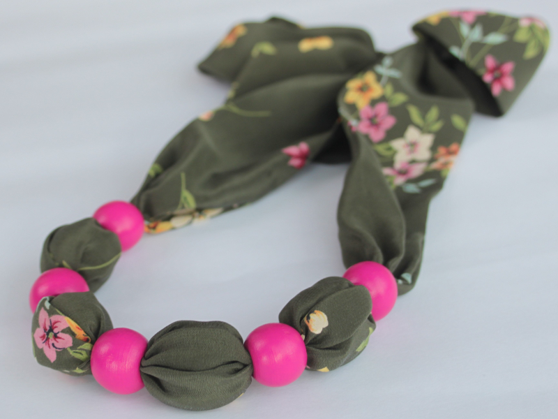 Carolyn Waweru Jewellry Green pink wood