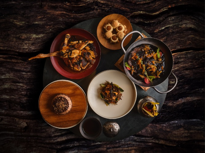 JIJA by Vicky Lau JIJA by Vicky Lau