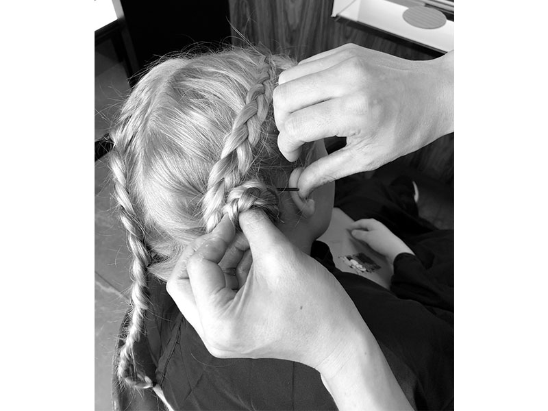 Rosebud braids - step 4