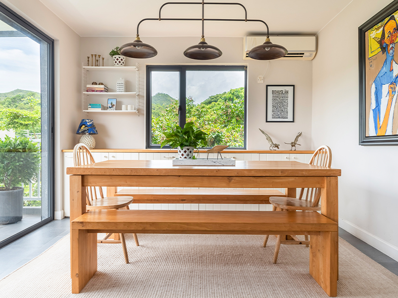 Shui Hau House dining room