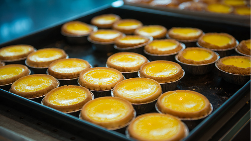 Hong Kong local snacks - egg tarts