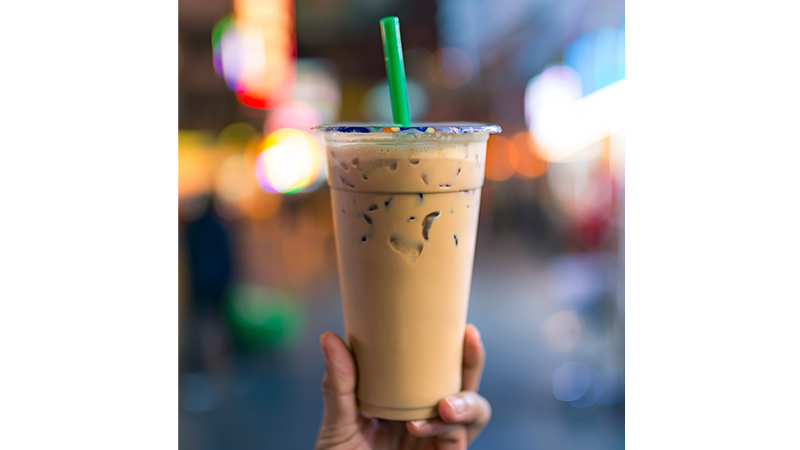 traditional hong kong foods - milk tea