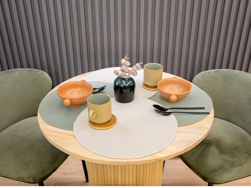 Home makeover - Causeway Bay apartment dining table