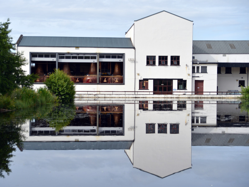 Picture of Royal Brakla Distillery for web article on investing in cask whisky