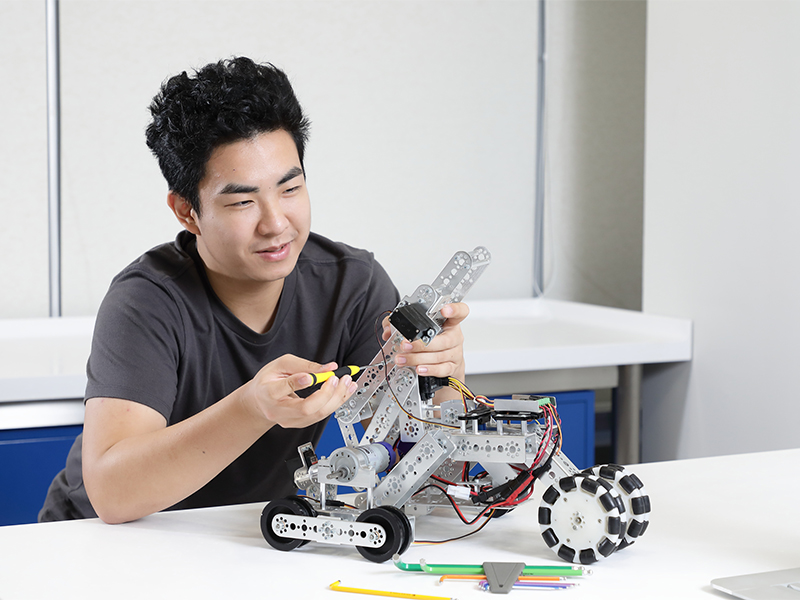 Vocational Baccalaureate Programme at Youth College International Hong Kong