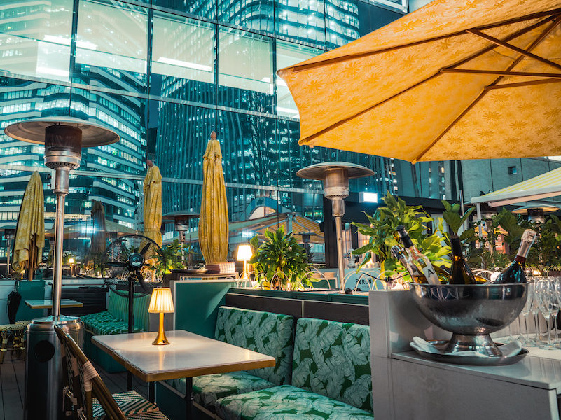 The Sixteenth - places to celebrate New Year in Hong Kong