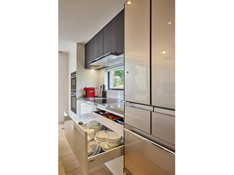 Kitchen of newly built village house in Yuen Long, Hong Kong - built by Grande Interior Design Hong Kong