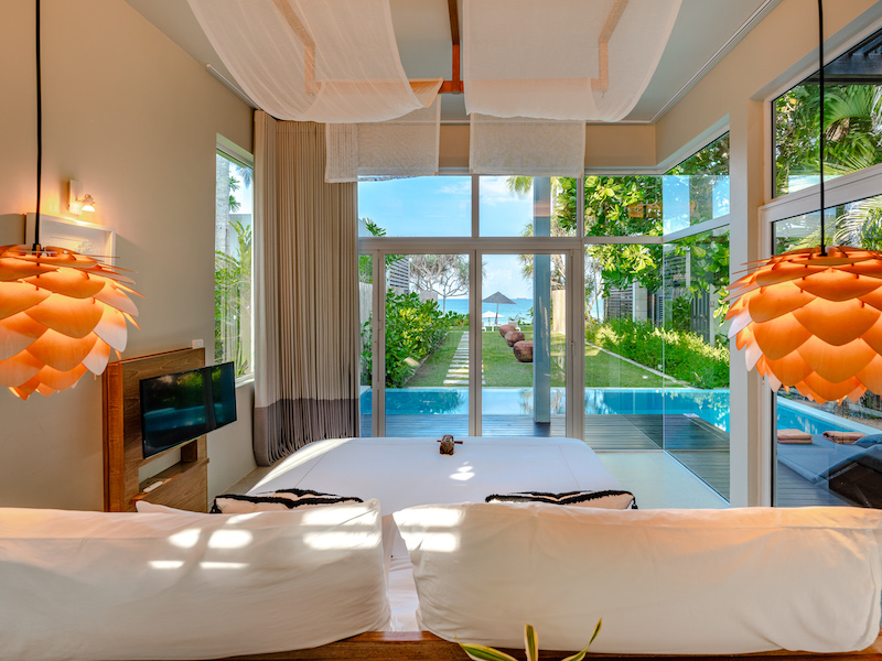 short trips from Hong Kong beach resort