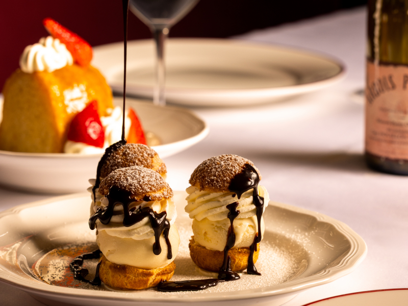 Profiteroles_JP french desserts