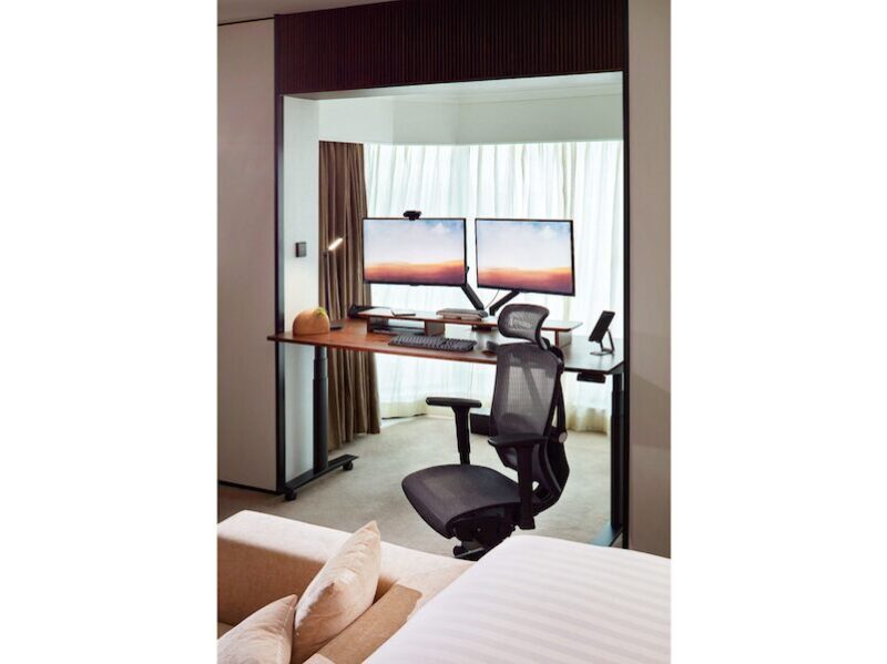 shangri-la singapore business hotel