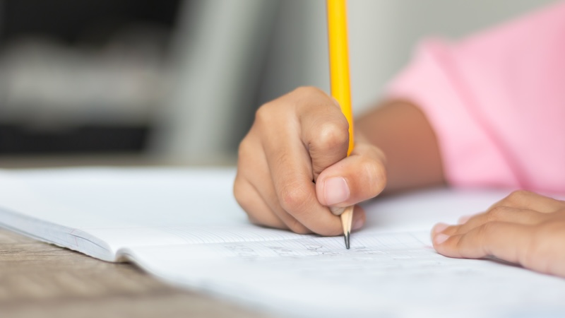 dysgraphia, screen time limit