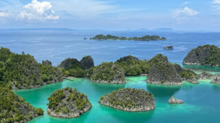 indonesia travel