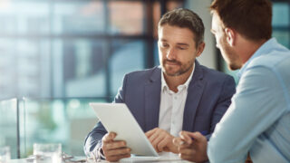 how to choose a financial advisor in hong kong, financial advisor for expats, financial planning, financial service