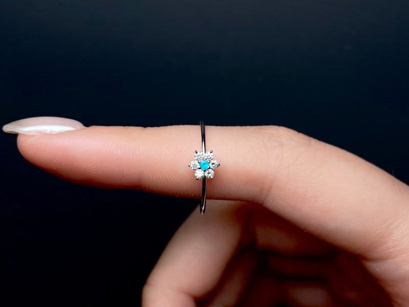 Splitting Colours Jewellery