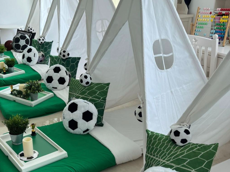 The Tepee Tribe personalised party