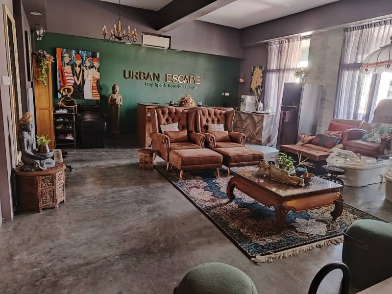 beauty salons in jb
