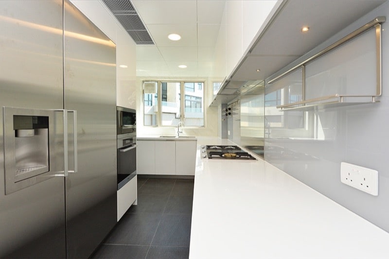 image of kitchen in Chelsea Court apartment