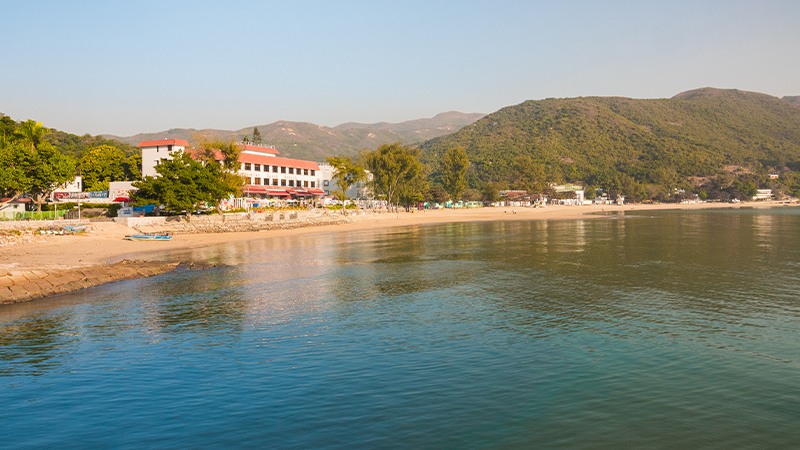 Top Hong Kong beaches - Silvermine Beach