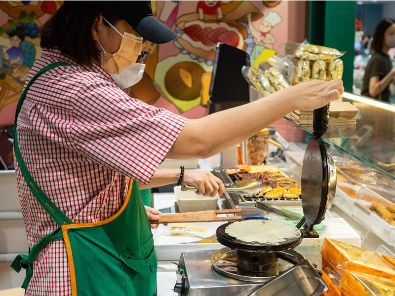 Wellcome supermarket in Sai Yin Pun