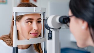 health check eye examination, get an eye test in hong kong