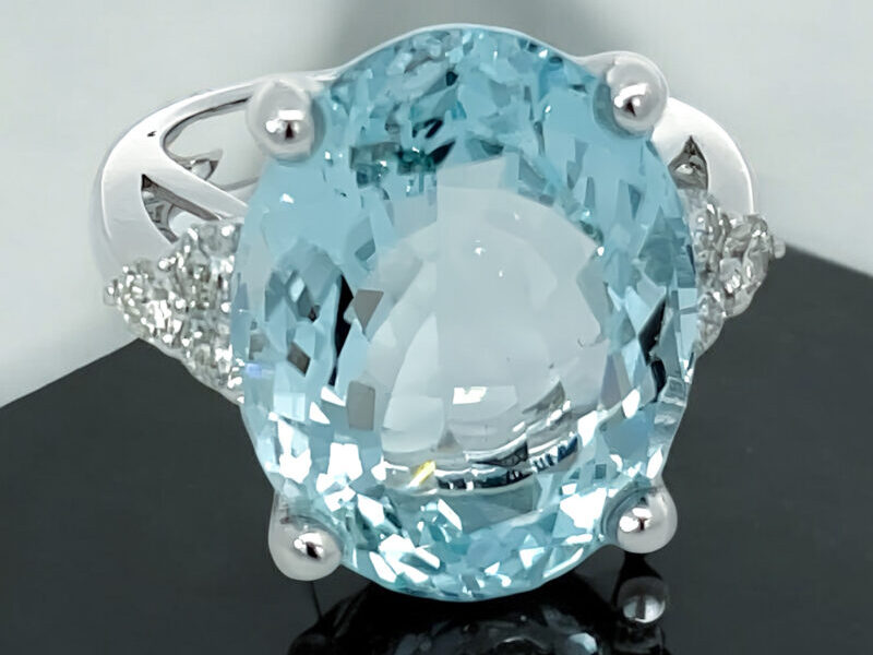 Lab-grown Diamond Jewellery or Natural Stone Pieces