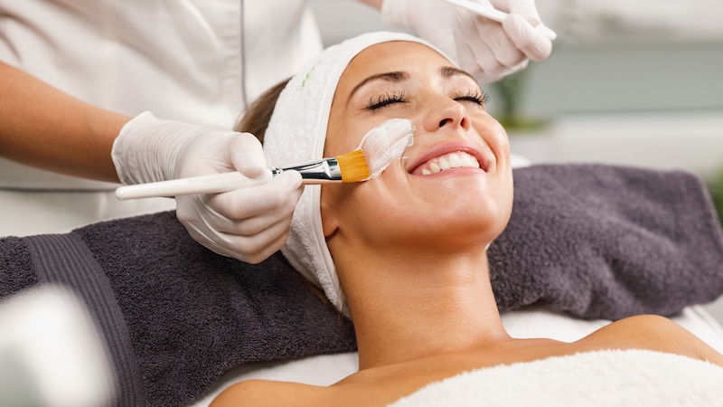 Best Facial in Hong Kong plus Chemical Peels and Microneedling